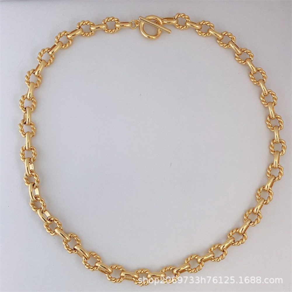 Gold Rope Link Toggle Necklace - Women's Jewelry